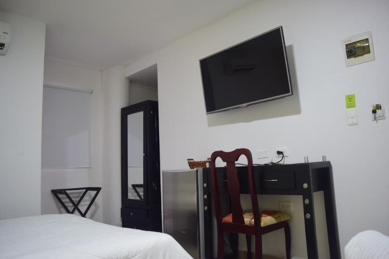 Hotel Intersuites Barranquilla  Exterior photo